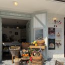 플루트 | 딸기 폭탄 비주얼에 맛까지｜서촌 라프레플루트 딸기케이크 후기🍓🍰