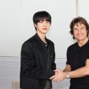 톰 크루즈·BTS 진 만났다…팬심 고백→물회 먹방까지