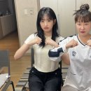 유튜브 라이브에 나온 안유진 비주얼...gif 이미지