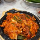팔봉산갯마을절임배추 | 봉산동 맛집 남애갯마을 코다리조림본점(미역국 제육의 미틴 조합)