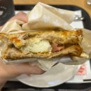 칸타타카페다 | 팀홀튼 신논현 새로나온 클래식 푸틴 멜트 내돈내산 후기!