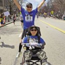 국제근육병장애인협회 | 근육병 아들 휠체어 밀고 美 4500㎞ 달려볼게요