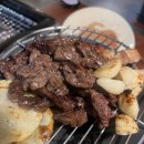 [구의동 맛집] 레트로 감성 폭발! 숙성 돼지생갈비가 예술인 '구양난로집' 솔직 후기