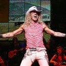 탐, "뮤지컬 영화 Rock of Ages"로 차기작 확정 이미지
