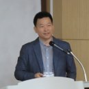 미디움(MEDIUM)