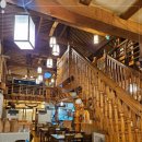 한정식 소나무 앞 이미지