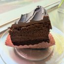 중곡로 | 거제 중곡동 카페 홀드커피 방문 후기