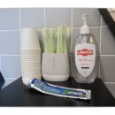 하얀치과기공소 이미지