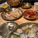 얼큰칼국수 이미지