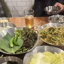 교촌치킨 용산새방점 | 쇼핑월드맛집/뼈대있는 돼지집/와라 성서본점/교촌치킨 용산새방점