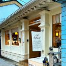 하이퍼피 | [카페하이웨스트익선점] 서울/익선동/카페/디저트/맛집/레드벨벳퍼피케이크/1주년케이크