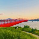 한강에 새로운 물빛·노을빛·불빛 맛집 생겼다! &#39;놀빛광장&#39; 개장 이미지