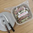 몬스터김밥 | 황리단길 나들이(브레드몬스터, 포토오브제, 병과점아시, 황남우엉김밥)