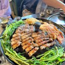 (주)이마트하월곡점 | 길음역고기집 목구멍 서울이마트하월곡점 솥뚜껑 삼겹살 미나리 꿀조합
