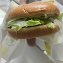 노브랜드버거 을지로4가역점 | 🍔 [내돈내산] 가성비 끝판왕! "노브랜드버거" 천호점 솔직 후기 (불고기버거세트 & 새우버거)