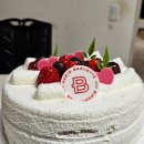 파리바게뜨(김해중앙점) | 파리바게뜨 우유가득 생크림 케이크 2호 후기