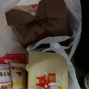 맘스터치(율하수변점)