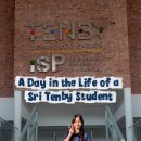 A school day is more than a timetable. 이미지