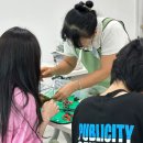 내 책상위의 작은 숲 테라리움 이미지