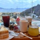 파란 카페 앤 호스텔 이미지