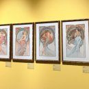 여인상 | 여의도 더현대서울 알폰스 무하 빛과 꿈 전시 후기