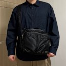 작은zip | PORTER 탱커 슬링백 W ZIP XL 후기｜노트북 들어가는 남자 출퇴근 가방 추천