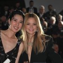 [제79회 칸 국제영화제 여우주연상] 버지니 에피라, 오카모토 타오 이미지