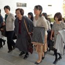 일본사회와 부부의 姓. 여성의 인권을 지키는 제도로. 이미지