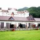 숲속의화이트캐슬 이미지