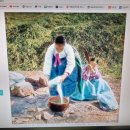 [사진에 담긴 고요한 아침의 나라] (41) 빨래터 빨랫방망이 두드리며 삶의 고달픔과 설움 씻어낸 빨래터 이미지