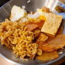 고기반햄반김치찌개 이미지