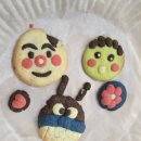 가족과 함께 쿠키만들기 이미지