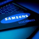 Record profits fail to impress Samsung investors 삼성전자, 사상최대실적에도 투자자영향 '싸늘' 이미지