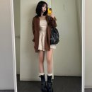 중단발 헤어스타일 김지영 애착 가방 샤넬 22백 미니 원피스 여친룩 코디