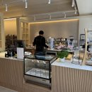 부산진역 2번 출구 앞 이미지