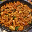 춘천 날으는닭갈비 | 구디 맛집 춘천날으는닭갈비 우동사리 추가, 볶음밥까지 먹어야 제맛b