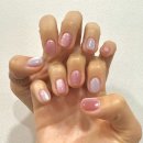 반하는 네일 이미지