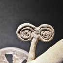 도기 바퀴장식 뿔잔 이미지