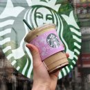 더위즈(The WlZ) | 스타벅스 바삭 피스타치오 바닐라크림 콜드브루 커스텀