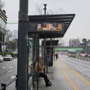 “아.. 지각하겠네”·“망했다”·“택시 타야겠어”… 서울시민들 버스 운영 중단에 ‘발동동’ 이미지
