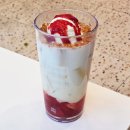 슈크림 | 더벤티 커피 추천 메뉴 딸기슈크림라떼 내돈내산 후기