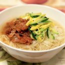 잔치국수 이미지