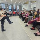 뇌와 몸을 깨우는 뇌체조(오후) 이미지