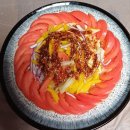 연잎에 돌돌말아 삶은 앞다리살 쫄깃한 수육 이미지