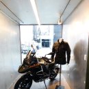 BMW Motorrad 90주년 기념모델인 BMW R nineT 런칭행사에 다녀왔습니다. 이미지