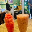 보테로의산책 | [양산 물금 카페] 찐과일 주스가 대박! 보테로의 산책 JMT 후기 🍉🍑