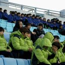 2013 WK리그 제5R를 관전하는 인근"초중고" 여자축구부 선수들 이미지