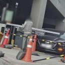 대형주차장입구 이미지