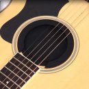 통기타 야간 이미지