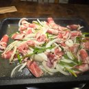 이모네고기백숙 이미지